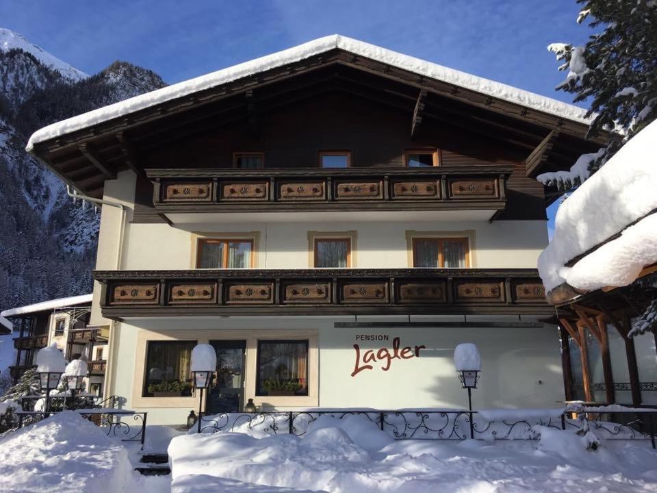 Pension Lagler Heiligenblut Extérieur photo